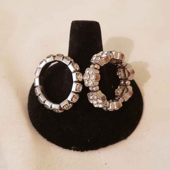 Lot of 2 Rhinestone Stackable Stretch Rings - Picture 2 of 4